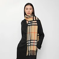 Crystal Gradient Check Cashmere Scarf in Sand beige | Burberry® Official