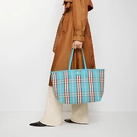 Medium Reversible Bloomsbury Tote​ in Atom blue - Women | Burberry® Official