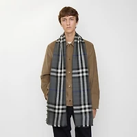Reversible Check Wool Silk Scarf in Marlborough grey/mast blue | Burberry® Official