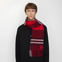 Contrast Check Cashmere Scarf in Post red/oxblood red | Burberry® Official