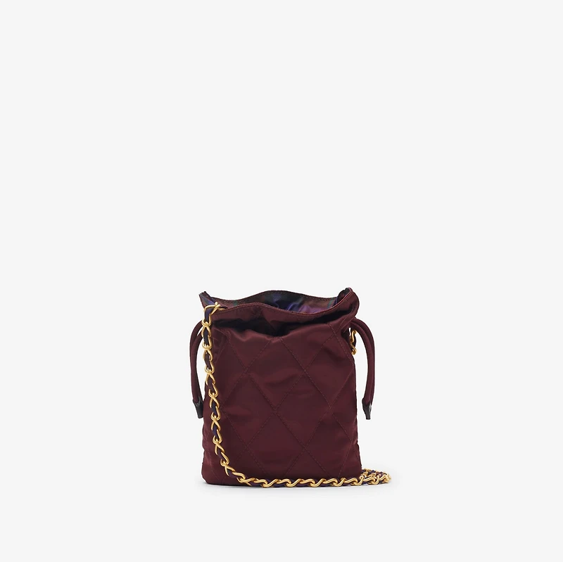 Horseshoe Chain Pouch in Sash purple - Women | Burberry® Official