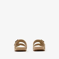 Raffia-effect Urchin Sandals in Reed beige - Women | Burberry® Official