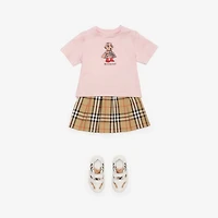 Rainy Day Bear Cotton T-shirt in Ice pink | Burberry® Official