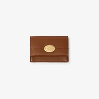 Cotswolds Folding Card Case in Hazel brown - Women | Burberry® Official