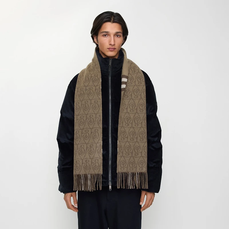 Reversible B Shield Cashmere Scarf in Vole brown | Burberry® Official