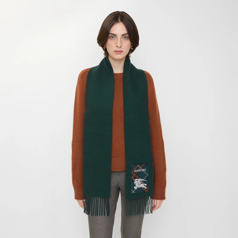 Check Label Cashmere Scarf in Brigade green | Burberry® Official