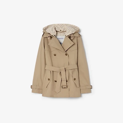 Short Tropical Gabardine Foxfield Trench Coat in Saltmarsh beige - Women | Burberry® Official
