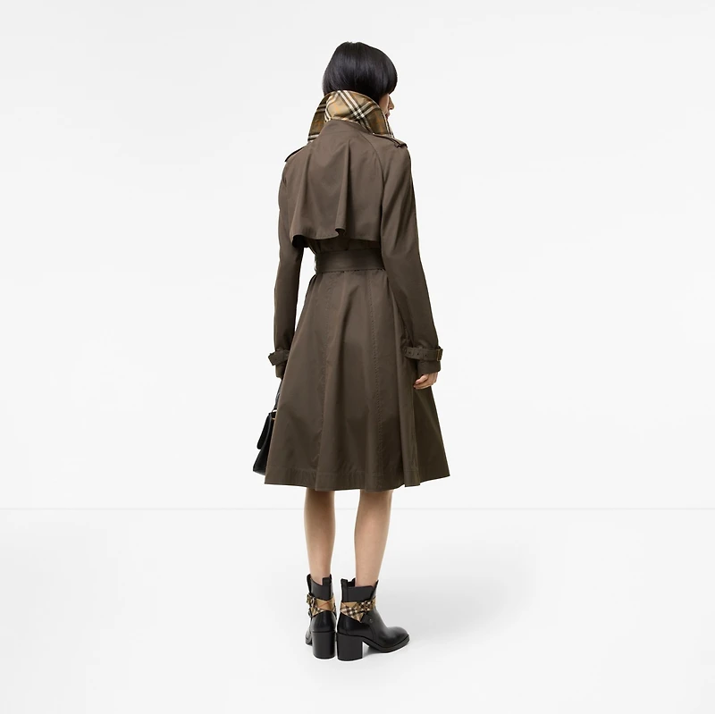 Long Gabardine Pembury Trench Coat in Estuary brown - Women | Burberry® Official