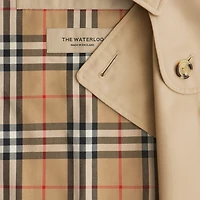 Long Waterloo Heritage Trench Coat in Honey - Women, Cotton Gabardine | Burberry® Official