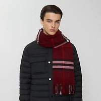 Wide Check Cashmere Scarf in Oxblood red | Burberry® Official