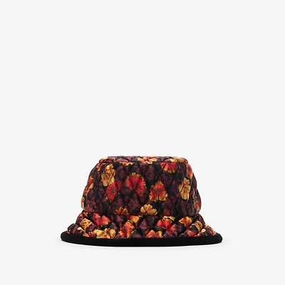Geranium Leaf​ Nylon Bucket Hat in Poppy red - Men | Burberry® Official