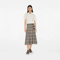 B Heart Cotton Polo Shirt in Chalk white - Women | Burberry® Official