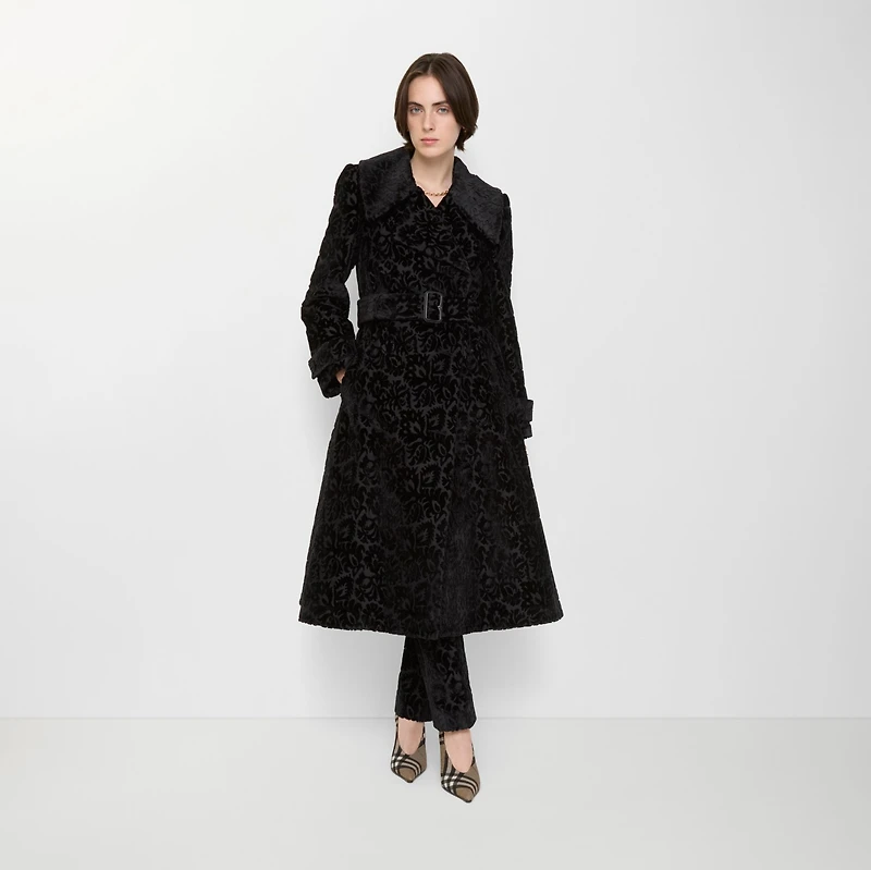 Vine Silk Blend Velvet Tailored Coat in Black - Women | Burberry® Official