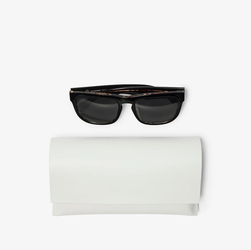 Check Square Sunglasses in Black/check | Burberry® Official