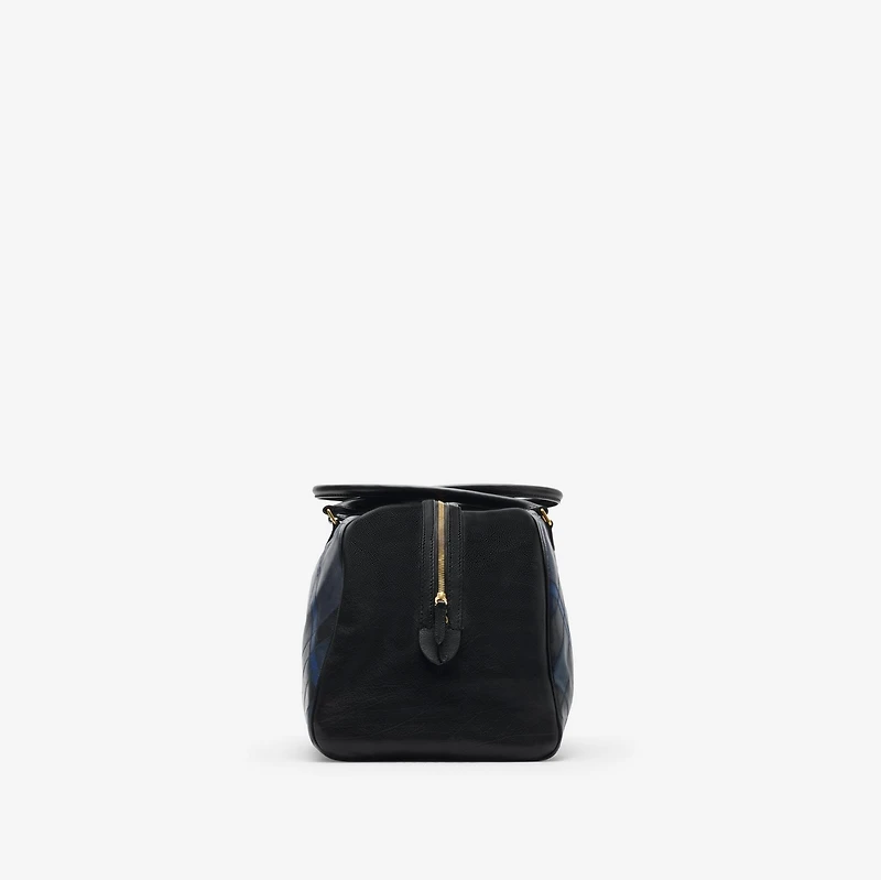 Extra Large Highlands Bowling Bag​ in Storm blue - Men | Burberry® Official