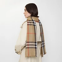 Reversible Check Wool Silk Scarf in Sand beige/vole brown | Burberry® Official