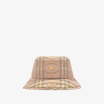 Quilted Horseshoe Bucket Hat in Teacup pink - Men | Burberry® Official