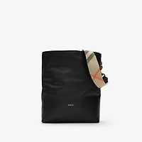 Medium B Clip Bucket Bag​ in Black - Women | Burberry® Official