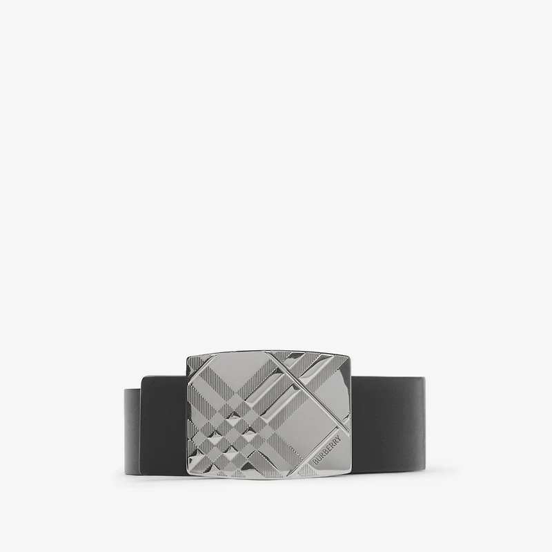Reversible Engraved Check Belt in Black/sand beige - Men | Burberry® Official