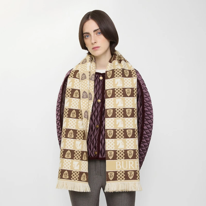 Chess Fair Isle Wool Scarf in Sand/treacle brown | Burberry® Official