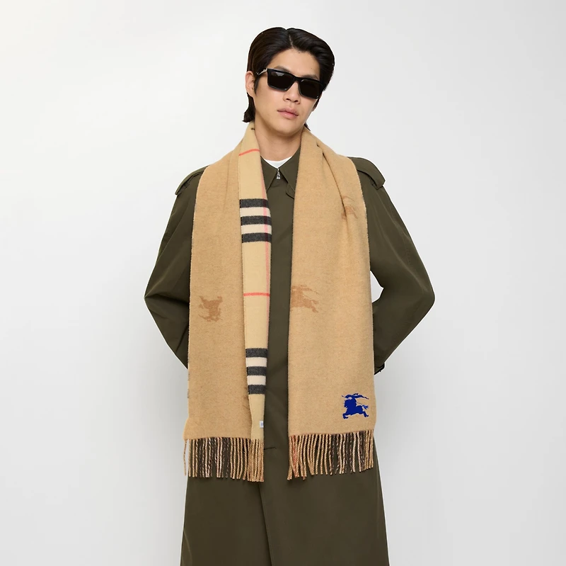 Reversible EKD Check Cashmere Scarf in Sand beige | Burberry® Official