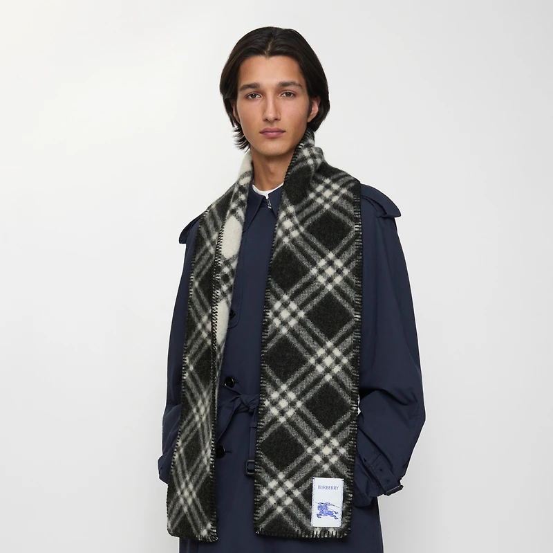 Narrow Check Wool Scarf in Black | Burberry® Official