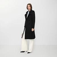 Long Chelsea Heritage Trench Coat in Black - Women, Cotton Gabardine | Burberry® Official