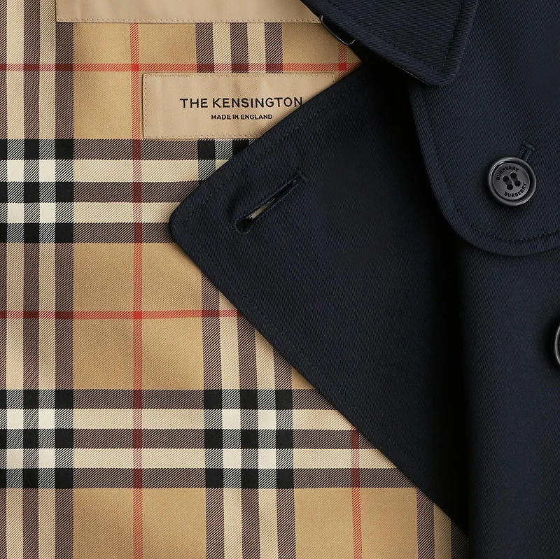 Long Kensington Heritage Trench Coat in Coal blue - Women, Cotton Gabardine | Burberry® Official