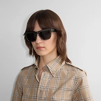 Square Sunglasses in Dark havana | Burberry® Official