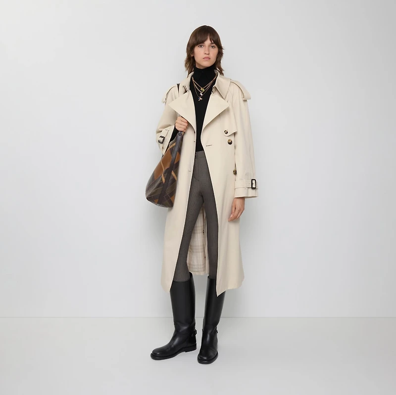 Long Gabardine Fitzrovia Trench Coat in Clam beige - Women | Burberry® Official