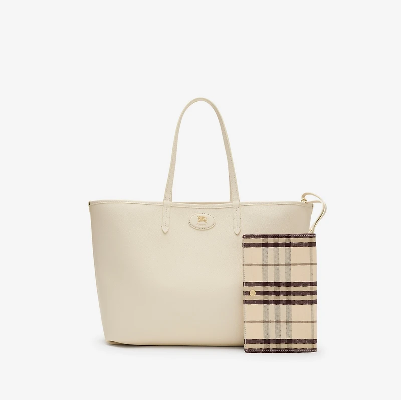 Medium Reversible Bloomsbury Tote​ in Soap beige/light beige - Women | Burberry® Official