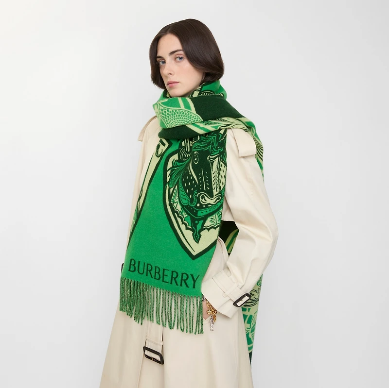 Charging Knight Wool Cashmere Scarf in Maze green | Burberry® Official