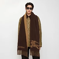 Reversible EKD Cashmere Scarf in Treacle brown | Burberry® Official