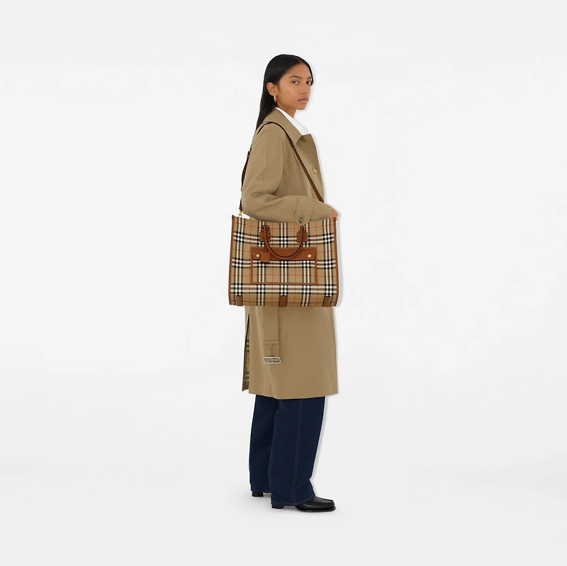 Medium Freya Tote in Burberry check/briar brown - Women | Burberry® Official