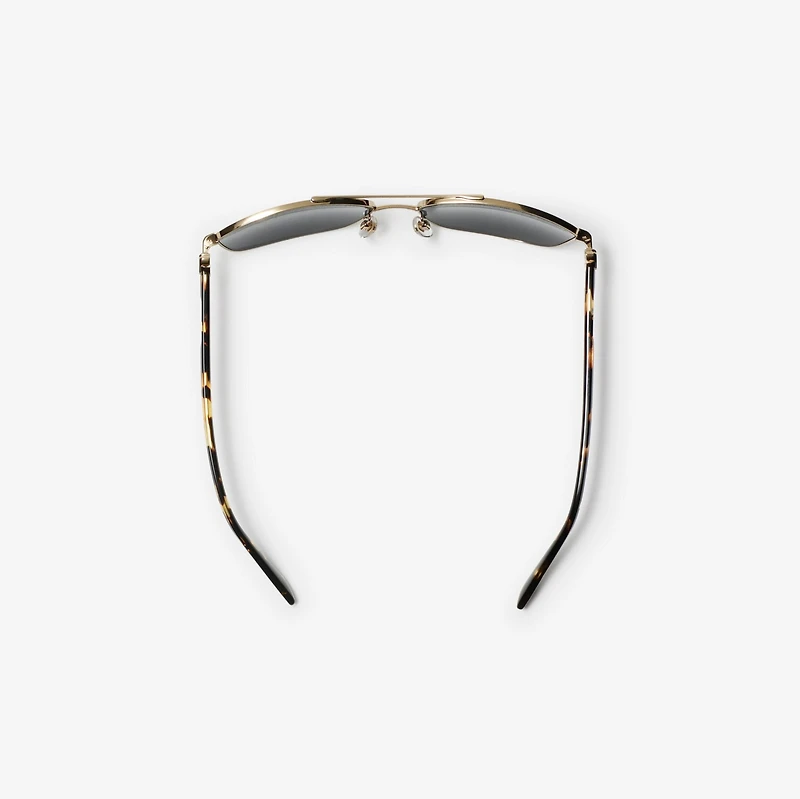 Metal Shield Rectangular Sunglasses​ in Gold