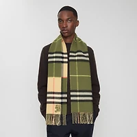 Contrast Check Cashmere Scarf in Pea green/sand | Burberry® Official