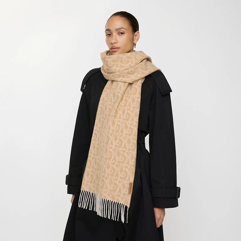 B Charm Cashmere Scarf in Camel | Burberry® Official