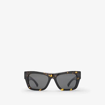 Heritage Square Sunglasses in Yellow havana - Women | Burberry® Official