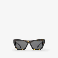 Heritage Square Sunglasses in Yellow havana - Women | Burberry® Official