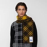Narrow Check Wool Scarf in Chocolate brown/crown yellow | Burberry® Official