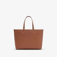 Medium Reversible Bloomsbury Tote​ in Ginger orange/gingerbread brown - Women | Burberry® Official
