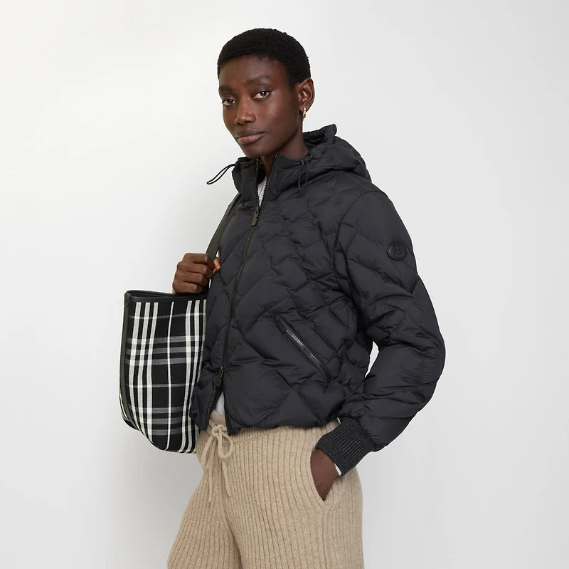 Check-stitch Nylon Delley Puffer Jacket in Black - Women | Burberry® Official