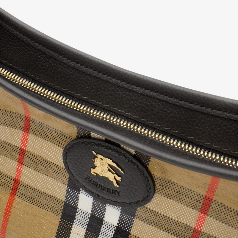 Medium Highlands Shoulder Bag in Sand beige - Women, Cotton, Linen | Burberry® Official