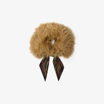 Scarf Trim Shearling Collar in Chestnut brown/sand beige | Burberry® Official