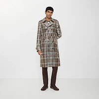 Long Check Coated Raffia-effect Foxfield Trench Coat in Chalk white/truffle brown - Men | Burberry® Official