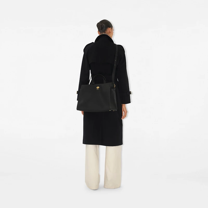 Cotswolds Tote in Black - Women