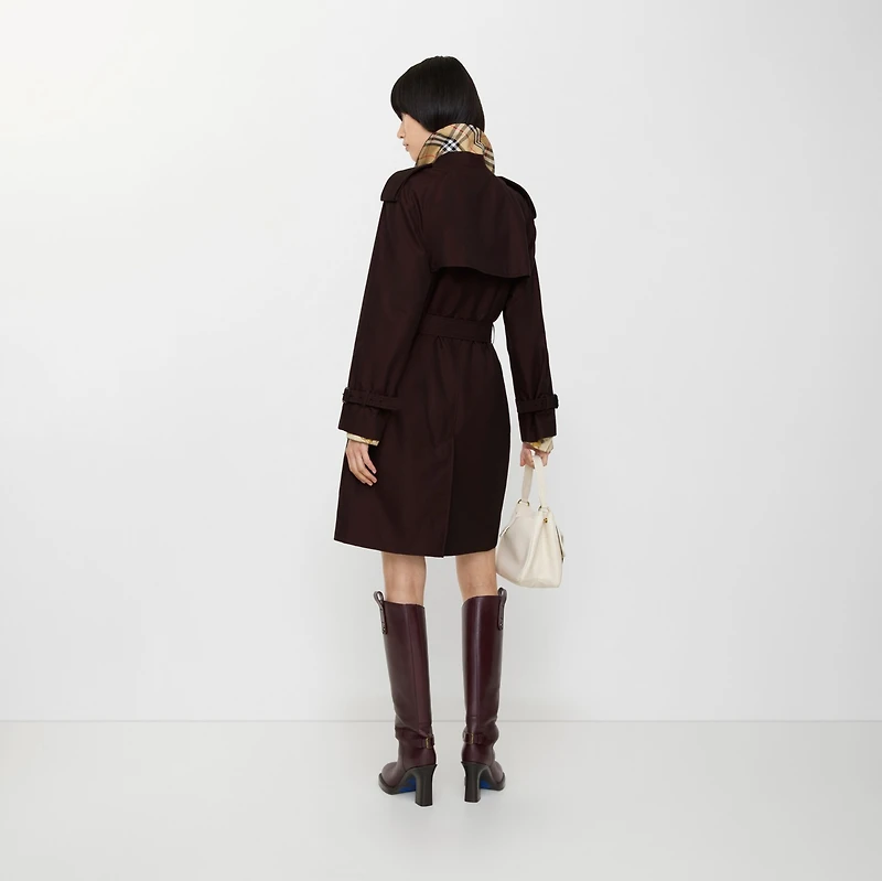 Mid-length Gabardine Castleford Trench Coat in Mahogany red - Women, Cotton Gabardine | Burberry® Official