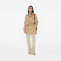Short Kensington Heritage Trench Coat in Honey - Women, Cotton Gabardine | Burberry® Official