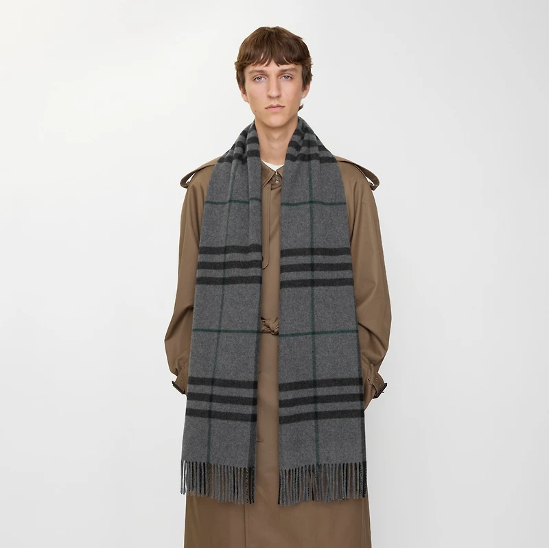 Wide Check Cashmere Scarf in Charcoal/vine | Burberry® Official