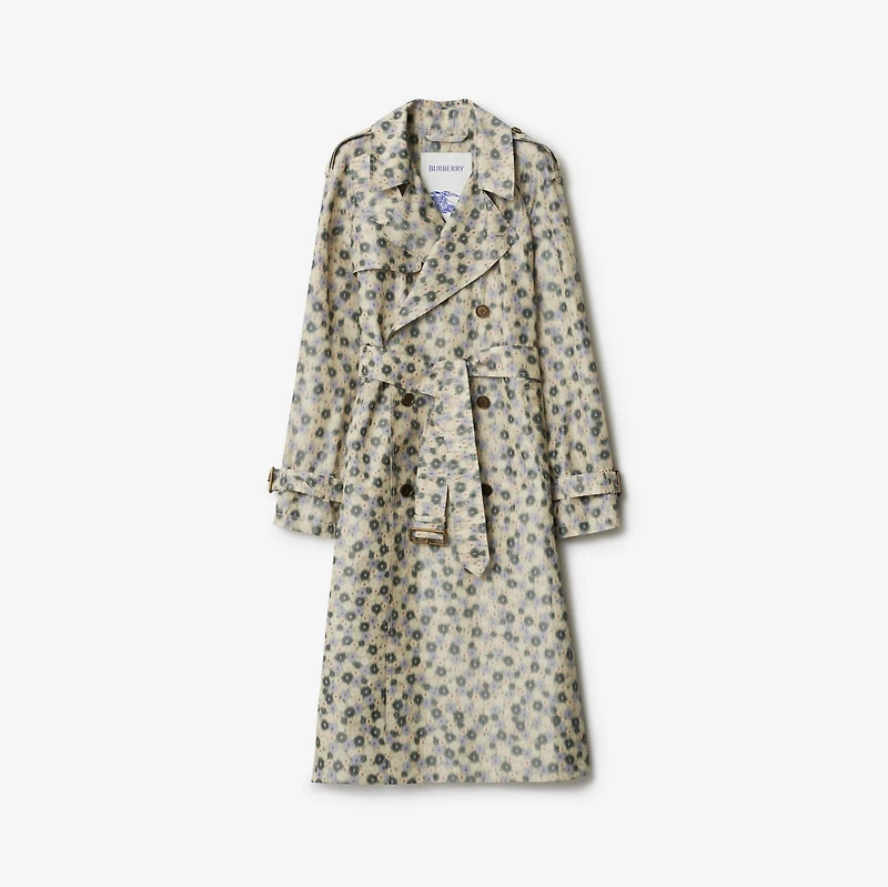 Long Daisy Lightweight Trench Coat in Eccles - Women | Burberry® Official